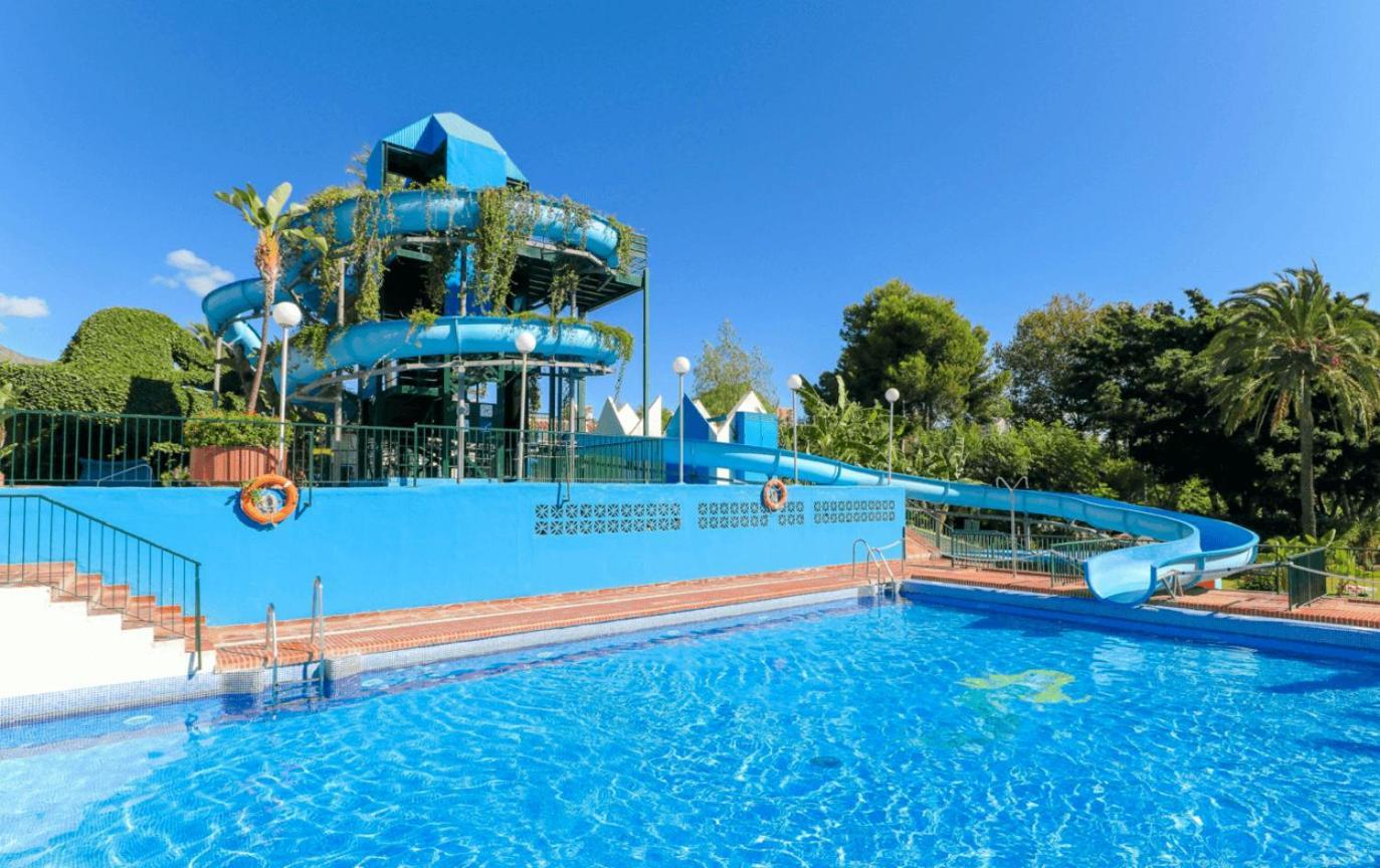 El Estudio De La Playa Benalbeach New 1Bd, Piscinas, Playa Y Vistas Al Mar Ref504 Беналмадена Екстериор снимка
