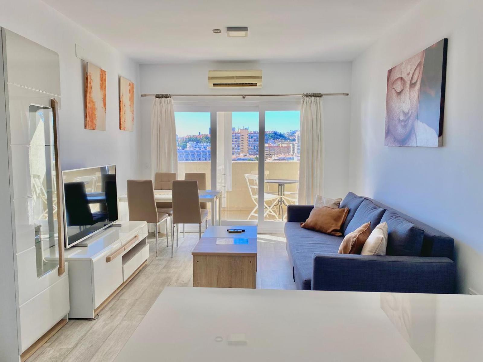 El Estudio De La Playa Benalbeach New 1Bd, Piscinas, Playa Y Vistas Al Mar Ref504 Беналмадена Екстериор снимка